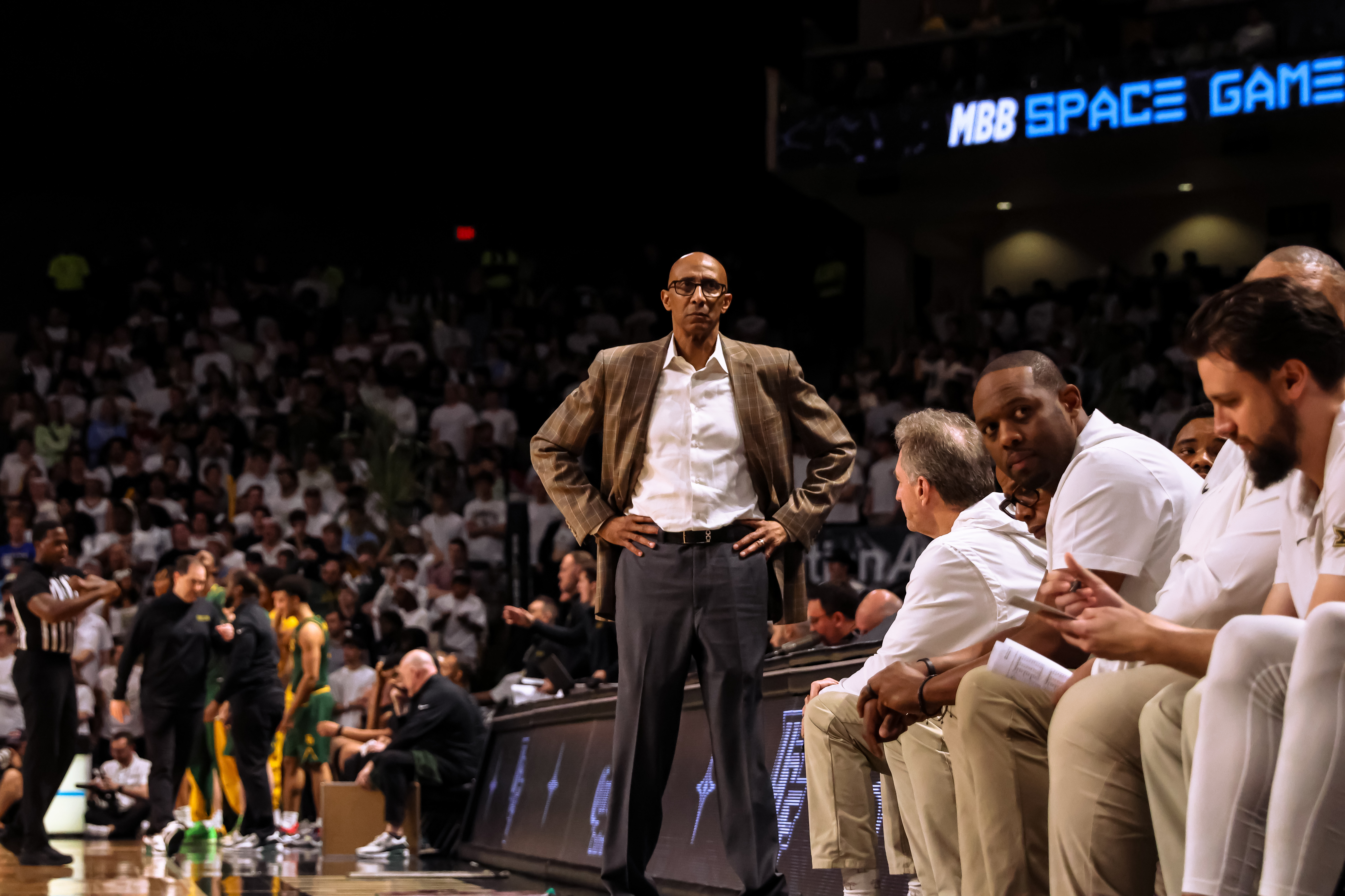 Where do Johnny Dawkins and the 2025-26 Basketball team rank in UCF history