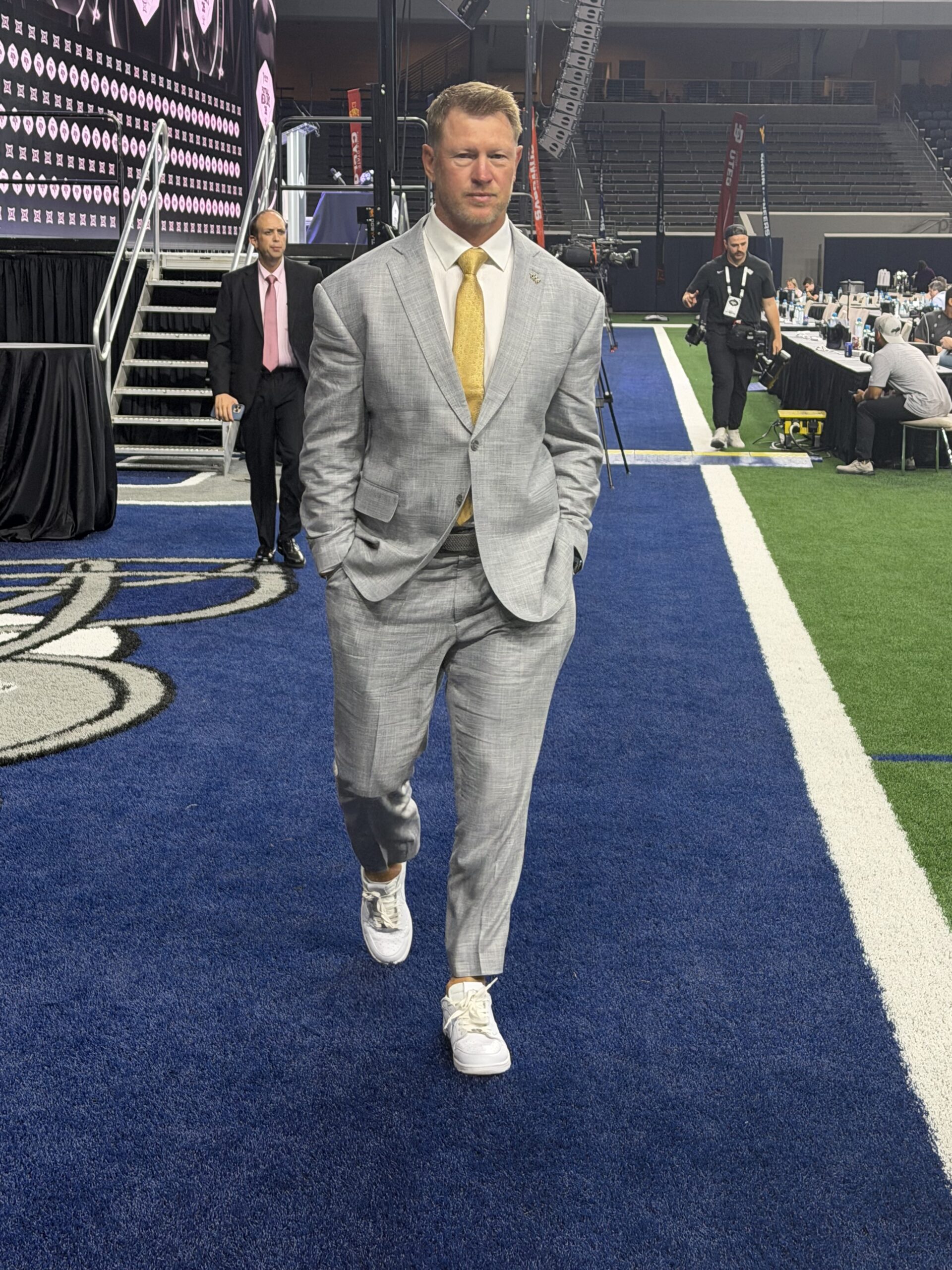 Scott Frost Sees a Different UCF: “Everybody’s Pulling the Rope in the Same Direction
