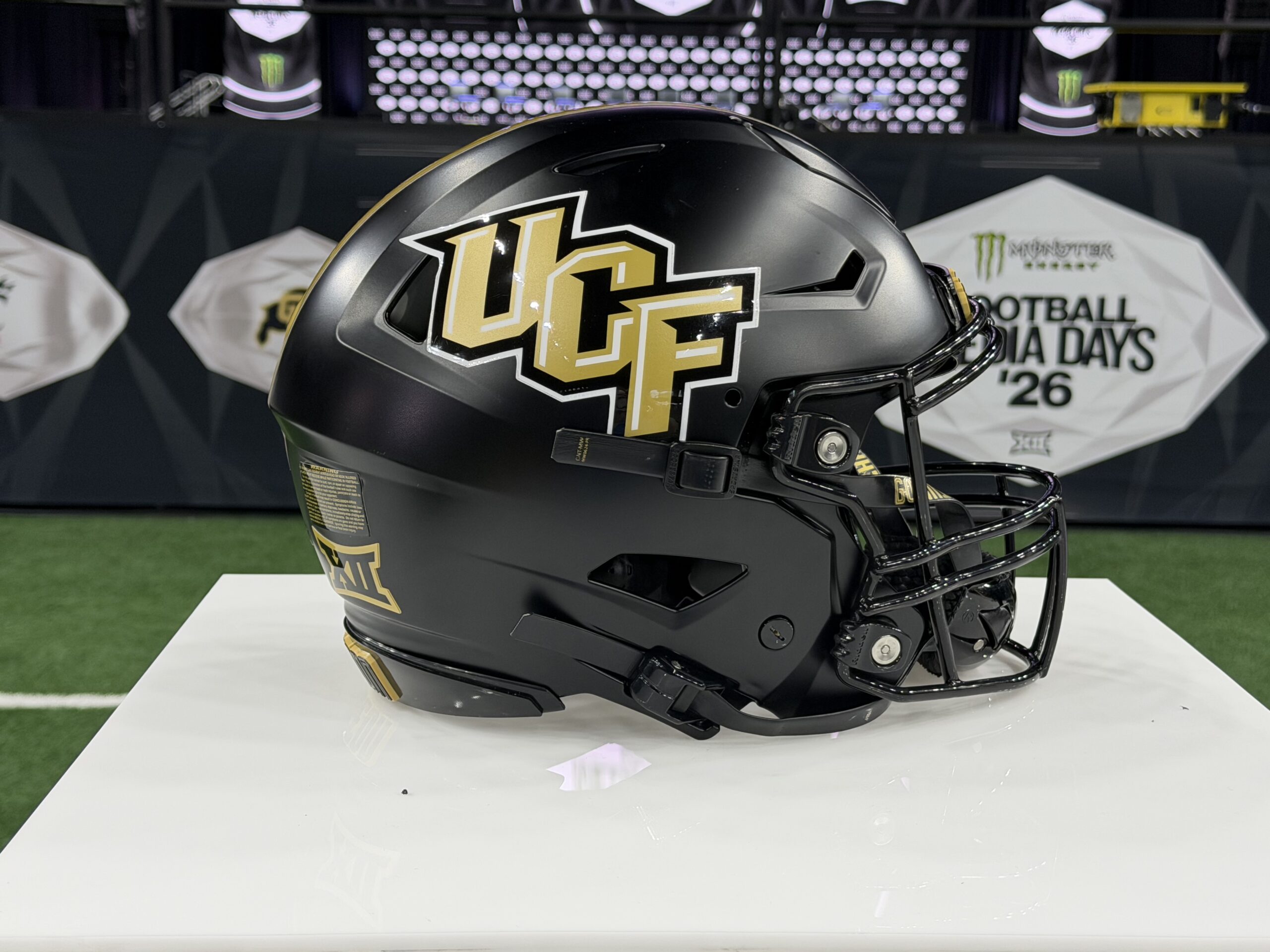 Lewis Carter embracing leadership role for UCF Knights Football